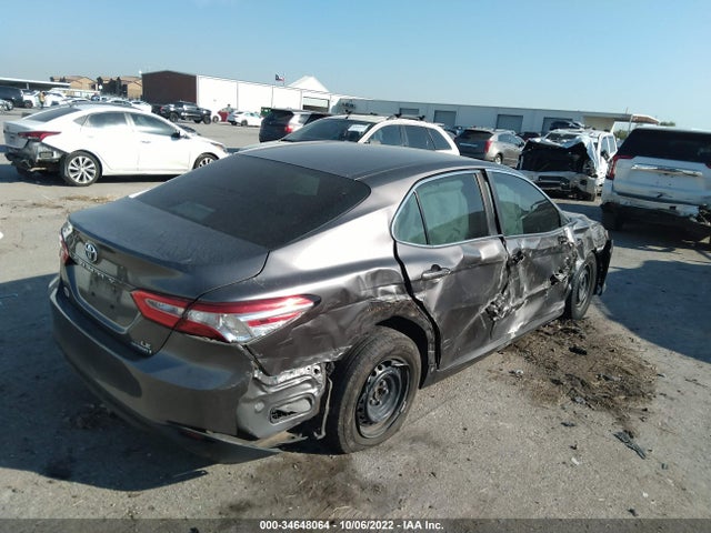 2018 Toyota Camry, VIN: 4T1B31HK5JU501385