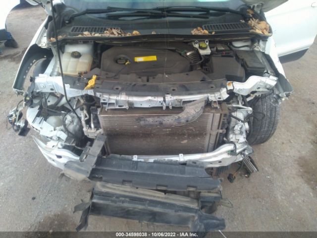 1FMCU0GX4GUB36974 Ford ESCAPE SE