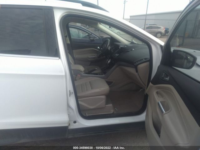 1FMCU0GX4GUB36974 Ford ESCAPE SE