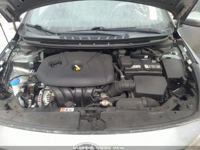KNAFX5A86H5689223 KIA FORTE5