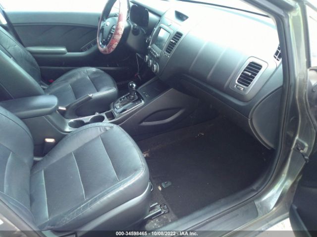KNAFX5A86H5689223 KIA FORTE5