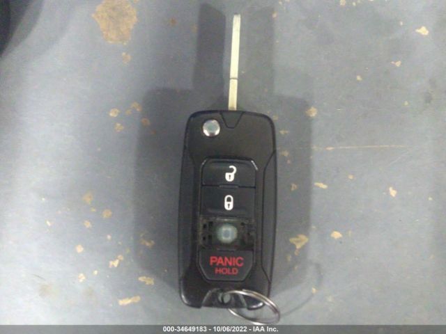 ZACCJBBT9FPC36615 Jeep Renegade Latitude