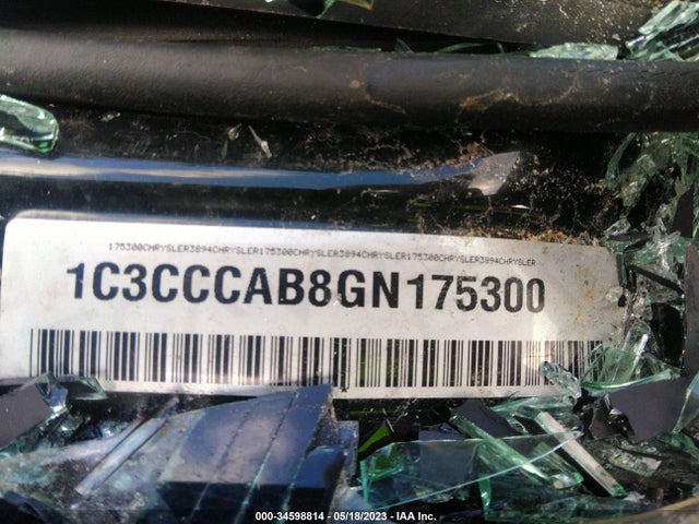 1C3CCCAB8GN175300 Chrysler 200 Limited
