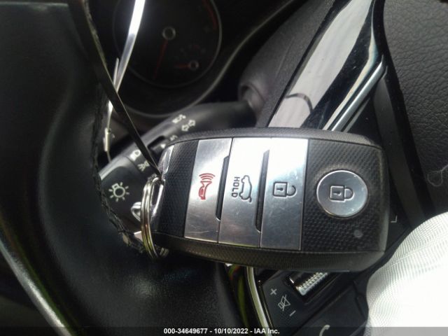 KNDPN3AC0L7840057 KIA Sportage Ex
