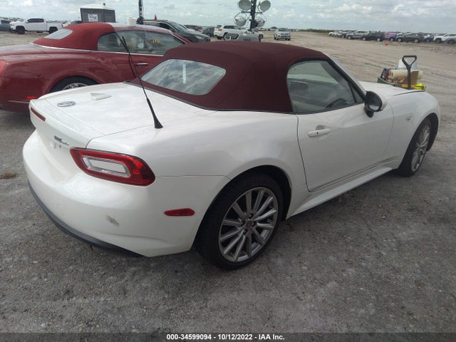 2018 Fiat 124 Spider, VIN: JC1NFAEK2J0139355