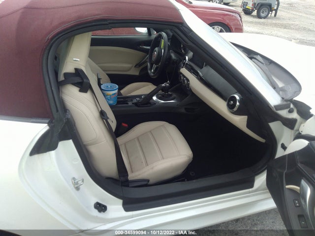 2018 Fiat 124 Spider, VIN: JC1NFAEK2J0139355