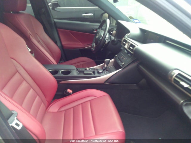 Lexus IS 200T 2016 JTHBA1D26G5034320 Image 5