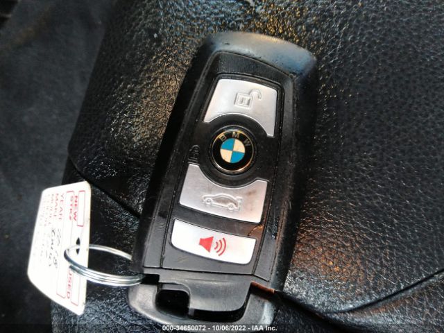 WBA8A9C53JAH12087 BMW 320i