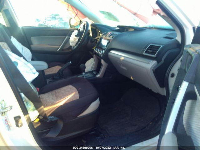 JF2SJAEC4JH534928 Subaru Forester Premium