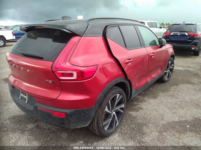 2021 Volvo XC40, VIN: YV4162UM5M2572927