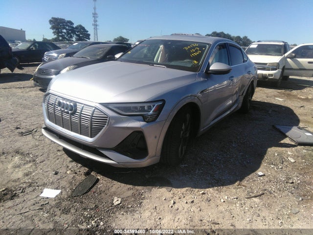 2022 Audi e-tron, VIN: WA12AAGE4NB030136