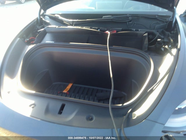 Tesla Model Y Long Range 2022 7SAYGDEE0NF560008 Image 12