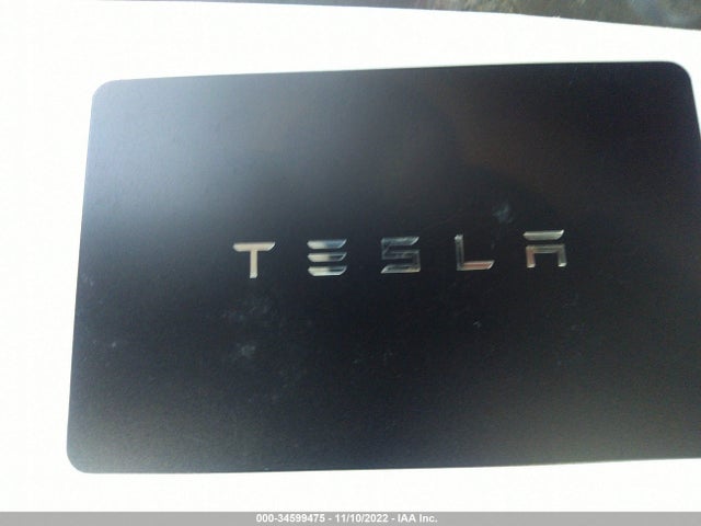 Tesla Model Y Long Range 2022 7SAYGDEE0NF560008 Image 3