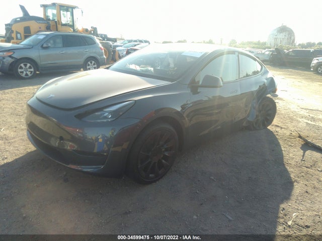 Tesla Model Y Long Range 2022 7SAYGDEE0NF560008 Image 2