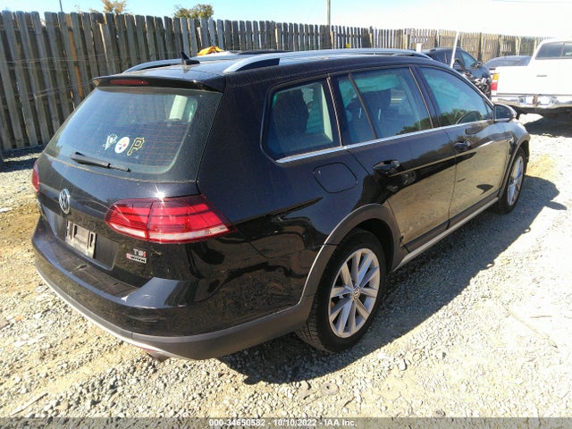 2018 Volkswagen Golf, VIN: 3VWM17AU3JM762534