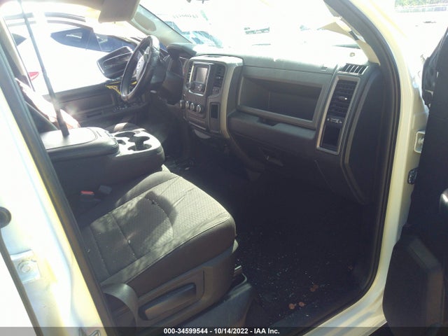 RAM 1500 Express 2018 1C6RR6FG0JS325667 Image 5