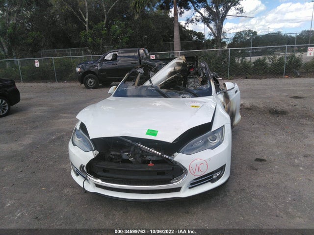 Tesla MODEL S 2013 5YJSA1CGXDFP25892 Image 6