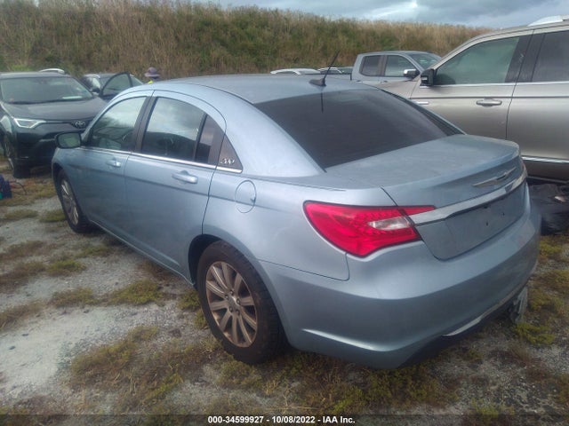 Chrysler 200 Touring 2013 1C3CCBBB7DN577412 Image 3