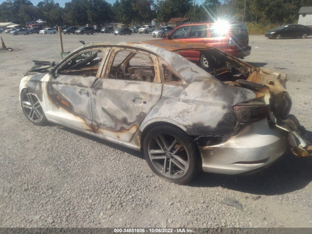WAUAUGFF2H1046364 Audi A3 Sedan Premium