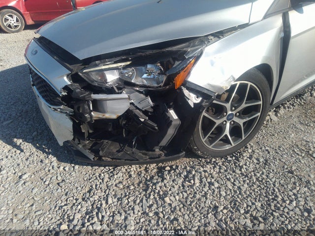 2018 FORD FOCUS SEL VIN: 1FADP3H26JL292439