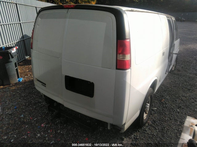 2015 Chevrolet Express, VIN: 1GCWGFCF3F1160031