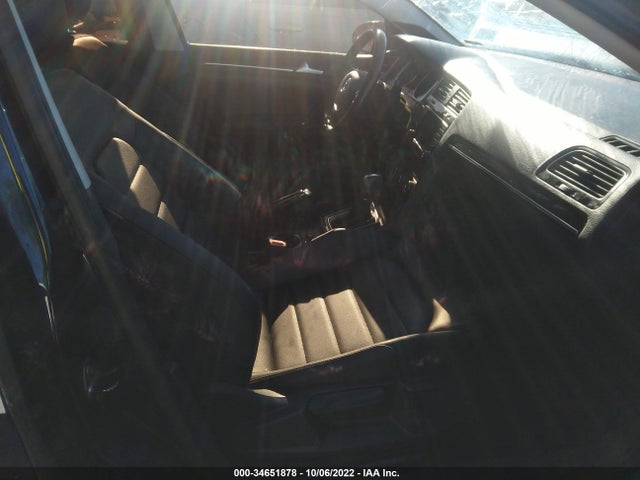 2015 Volkswagen Golf, VIN: 3VW2A7AU7FM046427