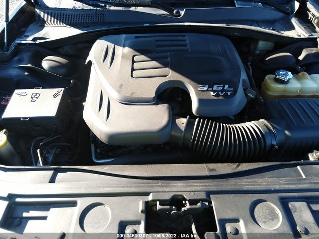 Chrysler 300 2013 2C3CCAAG1DH728311 Image 10