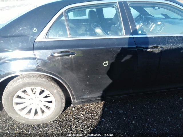 Chrysler 300 2013 2C3CCAAG1DH728311 Image 6