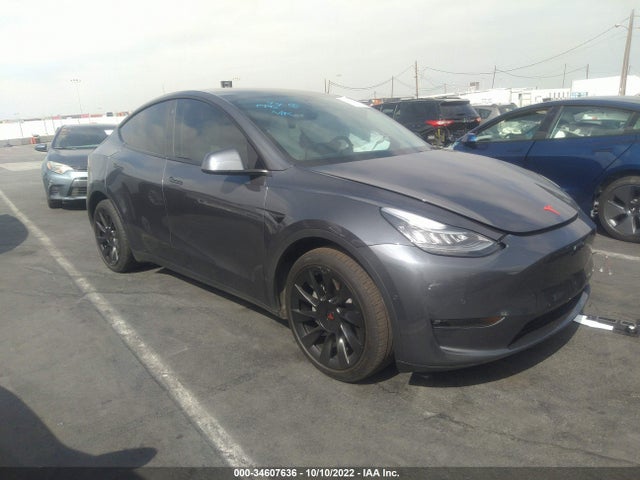Tesla Model Y Long Range 2021 5YJYGDEEXMF269558 главное изображение