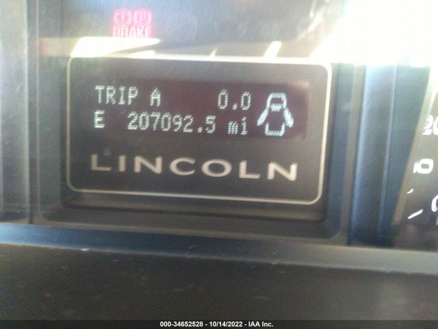 Lincoln Navigator 2010 5LMJJ2J59AEJ08041 Image 9