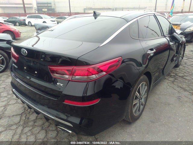 2020 Kia Optima, VIN: 5XXGU4L11LG449656