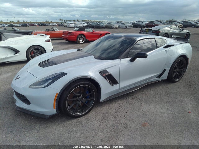 2018 Chevrolet Corvette, VIN: 1G1YU2D65J5300163