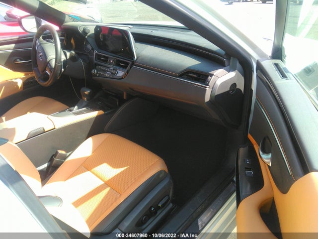 2022 Lexus ES, VIN: 58ACA1C12NU018220