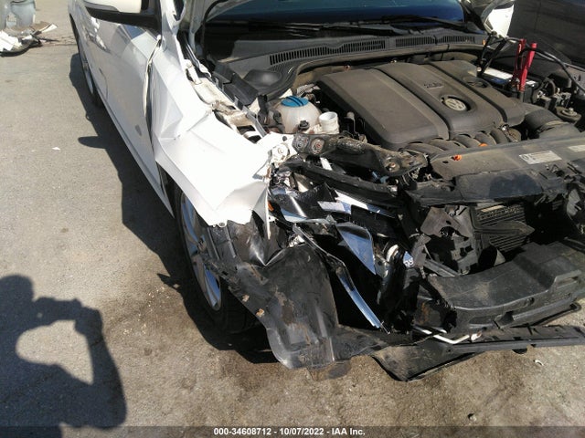 2013 VOLKSWAGEN JETTA SEDAN SE W/CONVENIENCE VIN: 3VWDX7AJ9DM278120