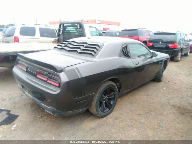 2C3CDZAG8HH561172 Dodge Challenger Sxt