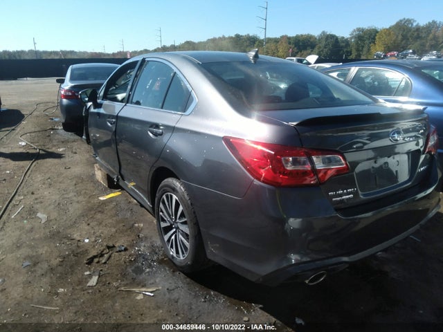 Subaru Legacy Premium 2018 4S3BNAF61J3027090 Image 3