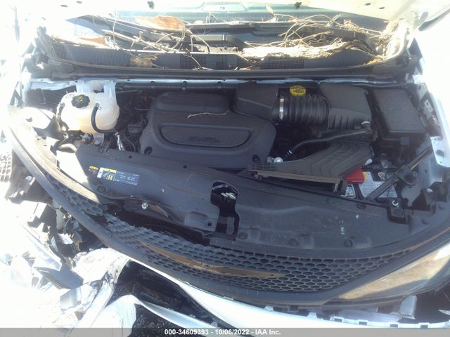 2022 Chrysler Voyager, VIN: 2C4RC1CG4NR104176
