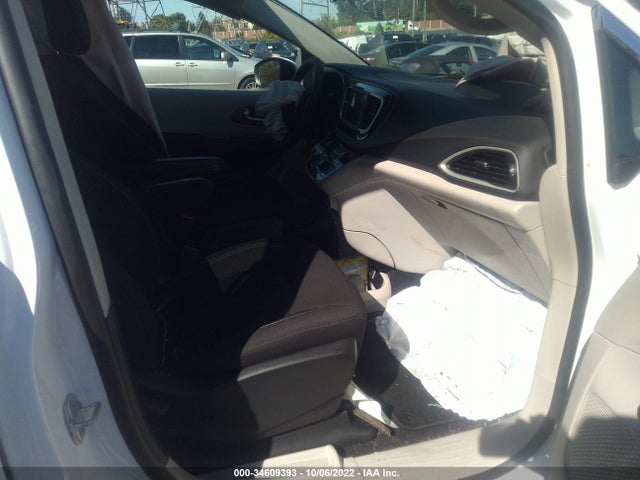 2022 Chrysler Voyager, VIN: 2C4RC1CG4NR104176