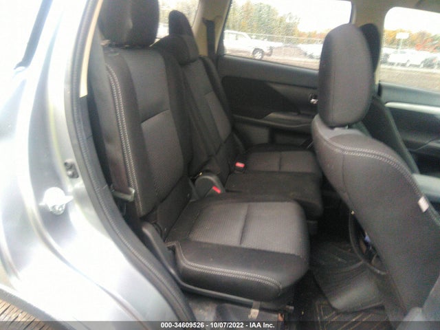 JA4AZ3A35JZ058780 Mitsubishi Outlander Es/se/sel/le