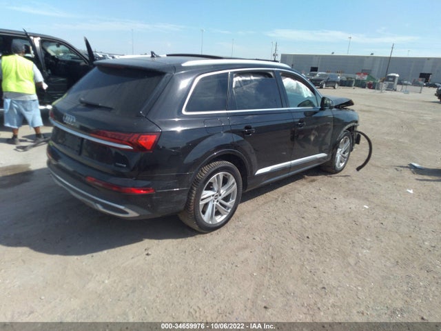 2021 Audi Q7, VIN: WA1LXAF76MD017123