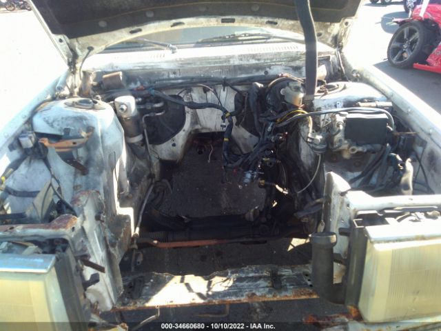 YV1AW8313P1943102 Volvo 240