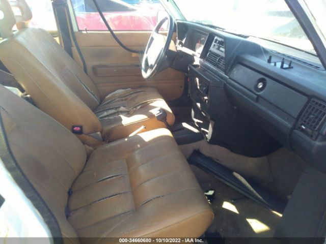 YV1AW8313P1943102 Volvo 240