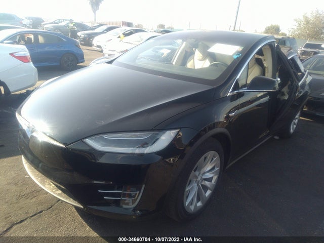Tesla Model X 75d/100d/p100d 2018 5YJXCDE25JF106552 Image 2