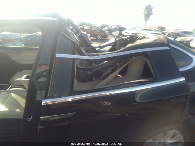 Tesla Model X 75d/100d/p100d 2018 5YJXCDE25JF106552 Image 6