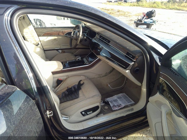 2021 Audi A8, VIN: WAU8DAF80MN006414