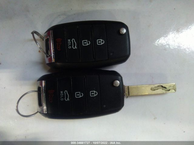 3KPA24AD7LE285105 KIA RIO S