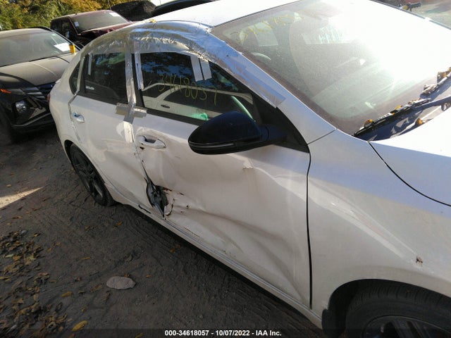 34618057 :رقم المزاد ، 3KPF34AD9ME277012 vin ، 2021 Kia Forte Gt-line مزاد بيع