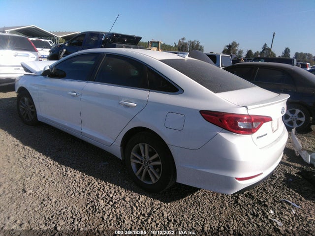 2015 HYUNDAI SONATA 2.4L SE VIN: 5NPE24AF5FH039396