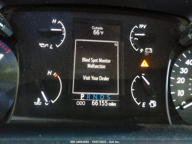 2018 Toyota Sequoia, VIN: 5TDBY5G13JS155802