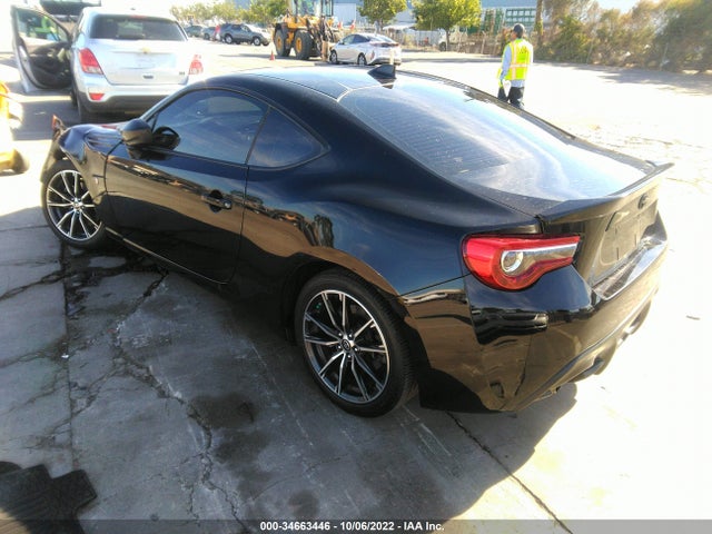 2017 Toyota 86, VIN: JF1ZNAA11H8704121